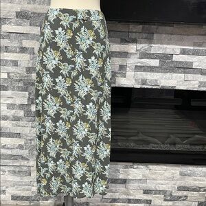 J.Jill Size S  Waist Around 32”. Floral Maxi Skirt Green Yellow Print